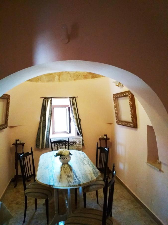 B&B Maison Michel Martina Franca Exterior photo